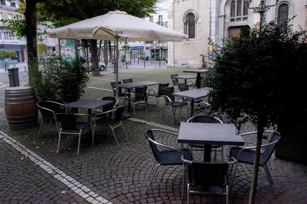 Le Bon Accueil Otel Bagnères-de-Luchon Dış mekan fotoğraf